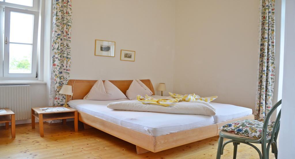 Hotel Seehof Maria Woerth Exterior photo