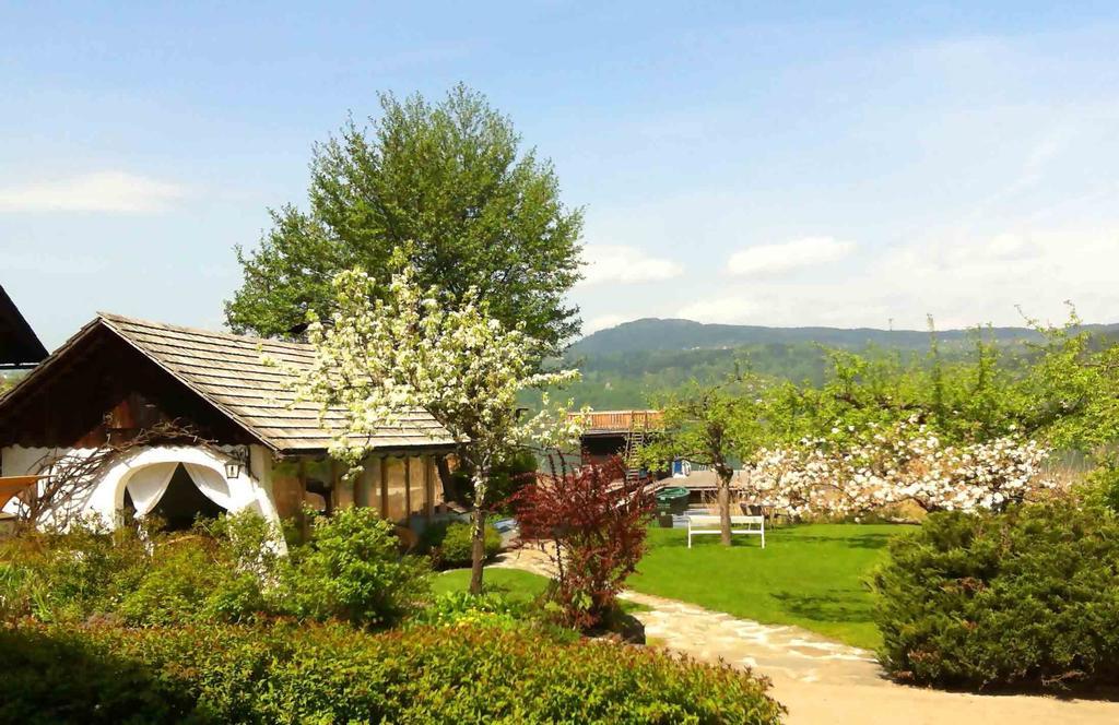Hotel Seehof Maria Woerth Exterior photo