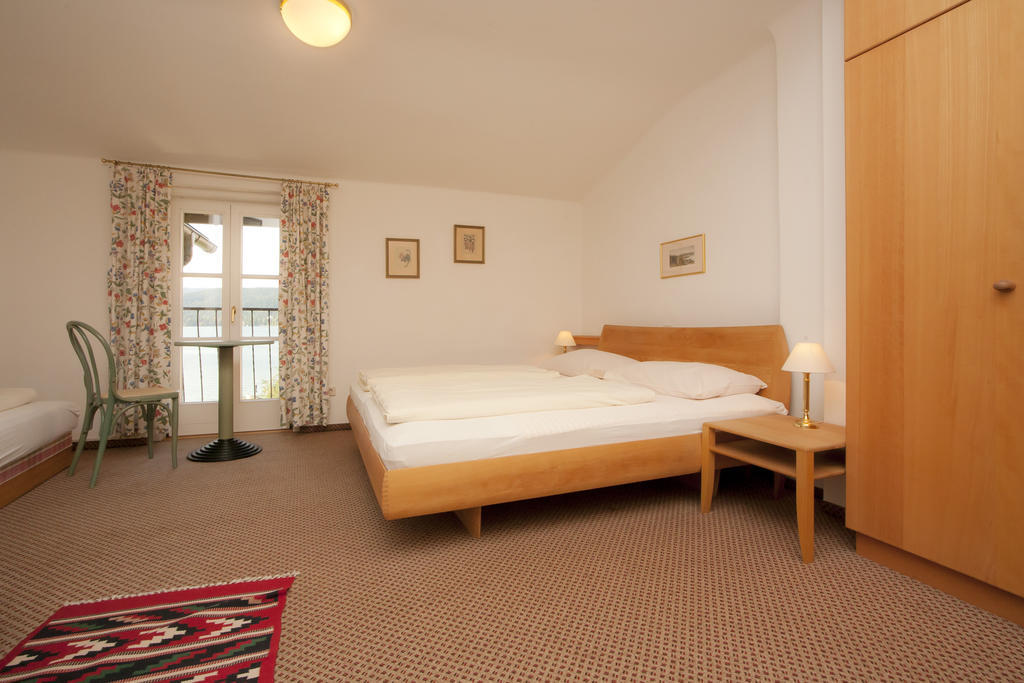 Hotel Seehof Maria Woerth Exterior photo