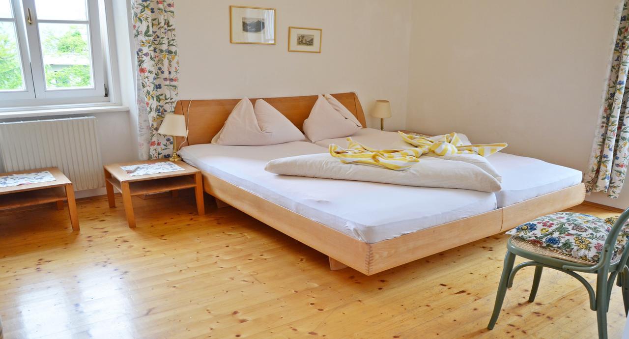 Hotel Seehof Maria Woerth Room photo